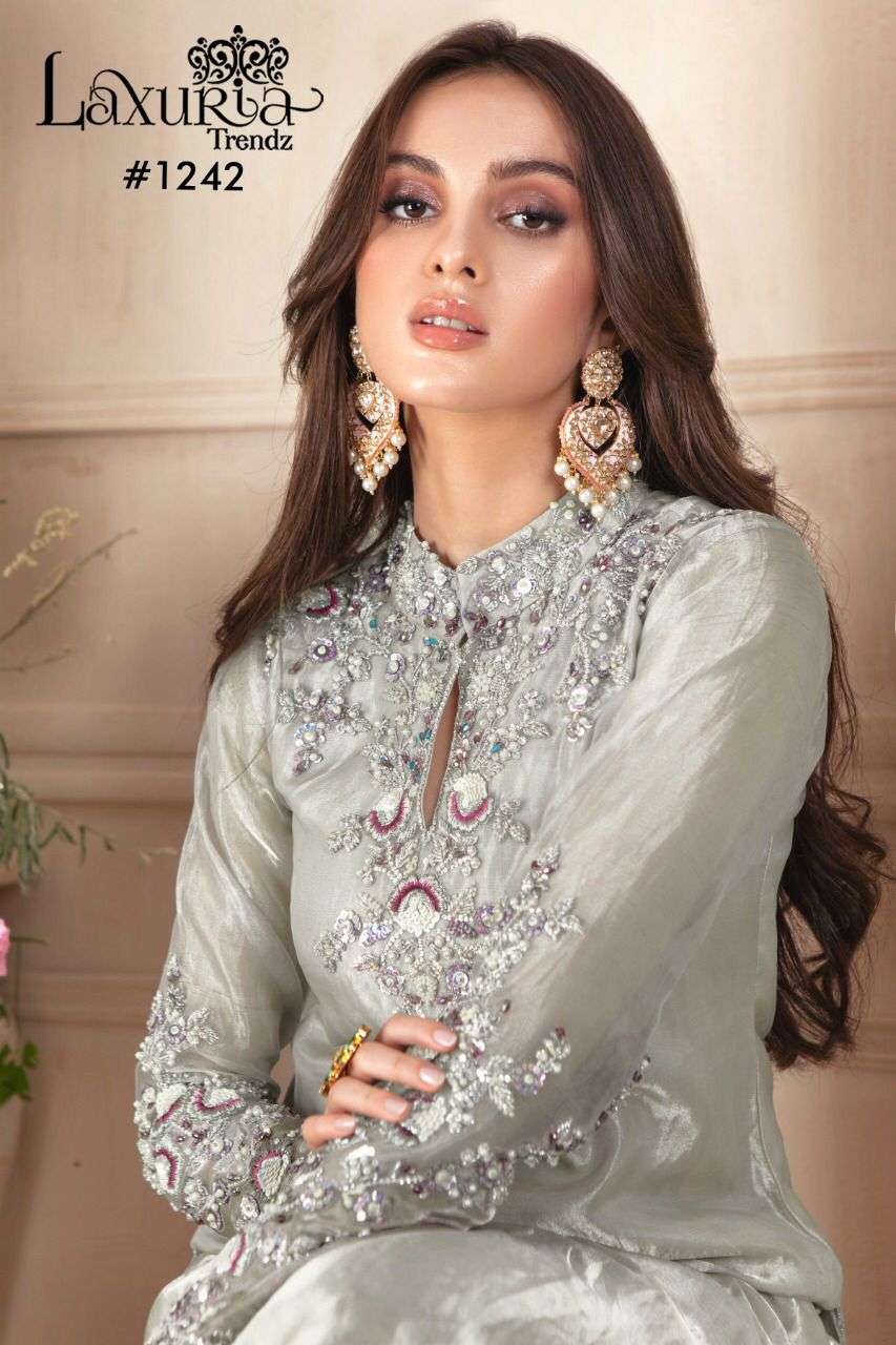 Laxuria Trendz D.No. 1242